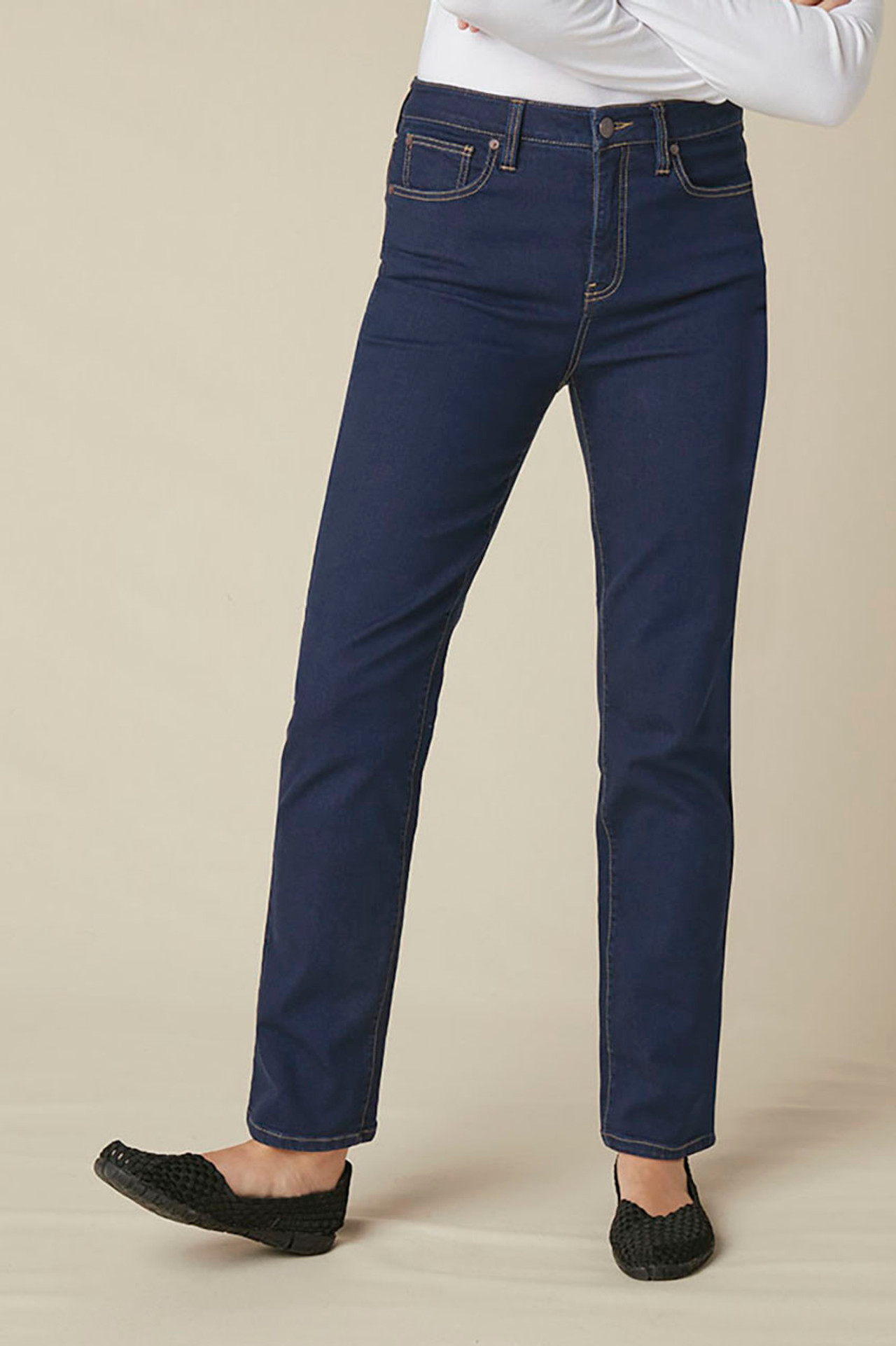 ShapeMe® High Rise Straight-Leg Jeans