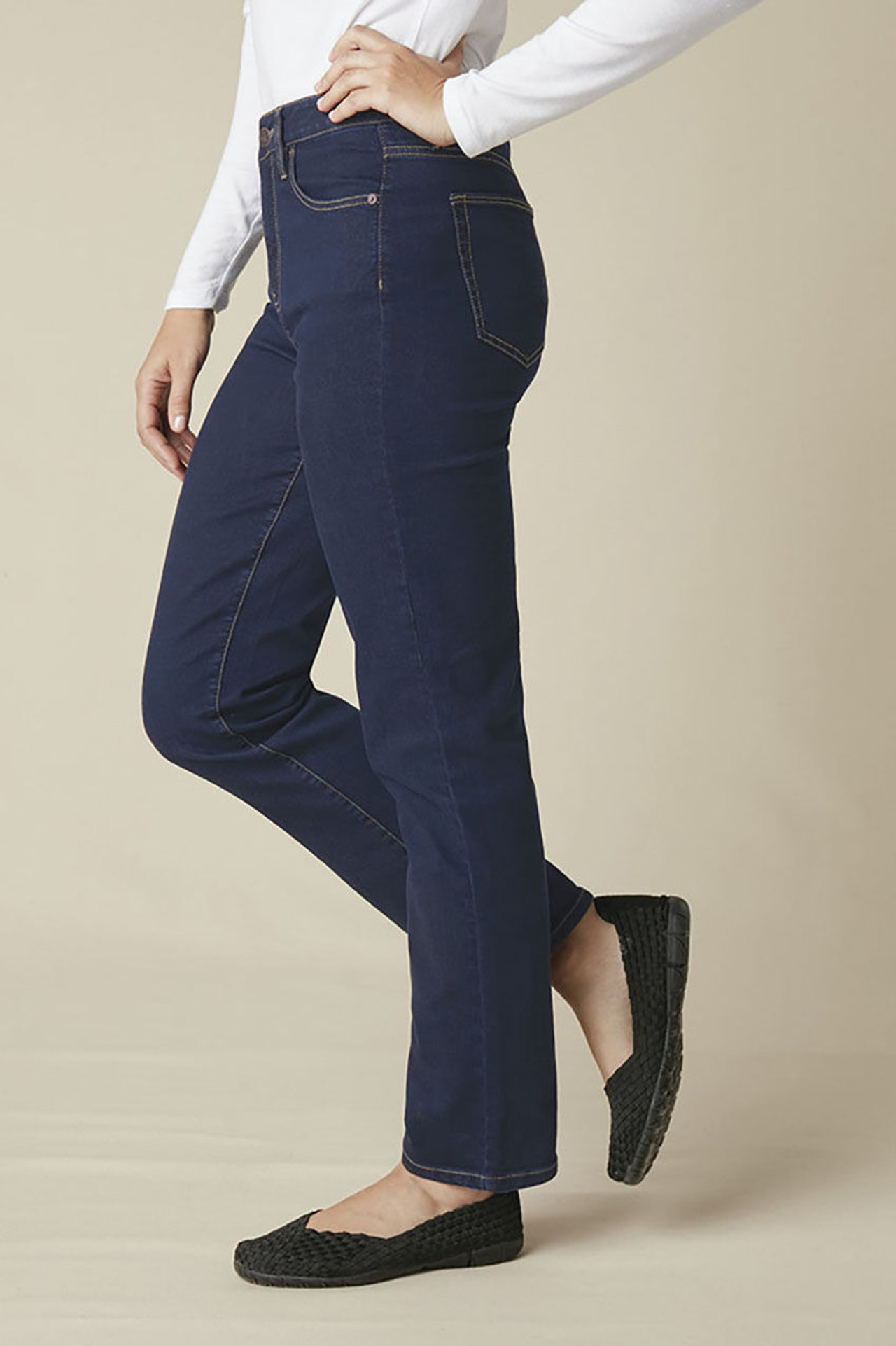 ShapeMe® High Rise Straight-Leg Jeans